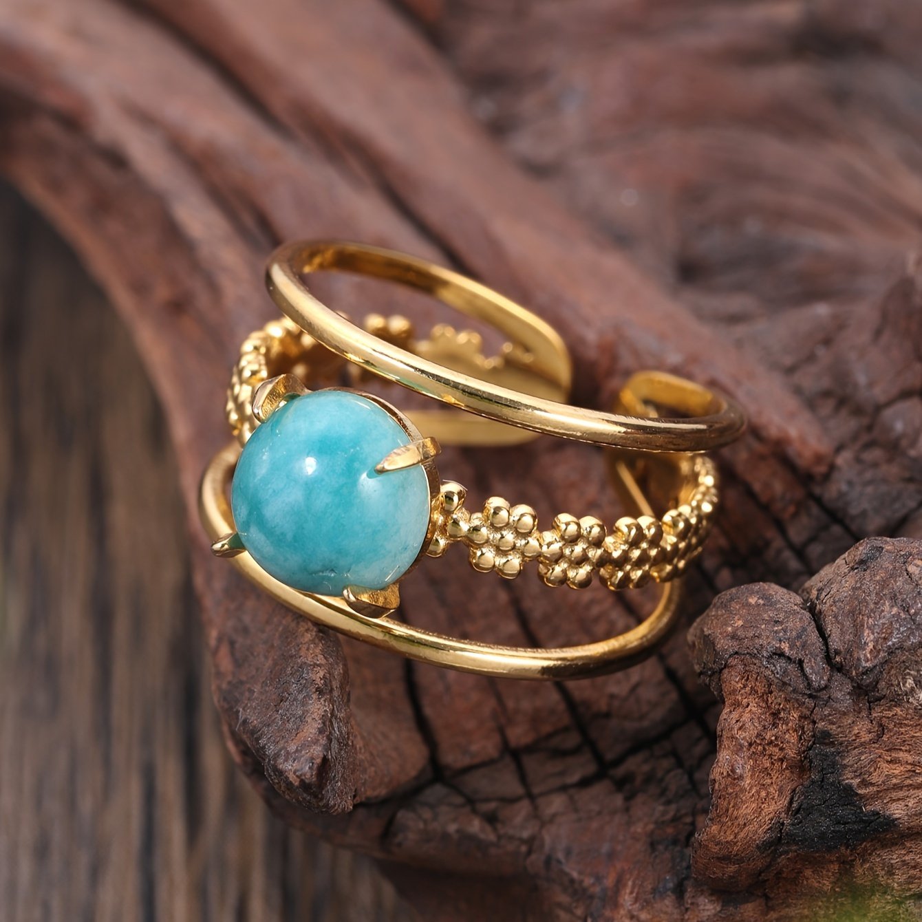 טבעת פתוחה אלגנטית מפלדת אל-חלד בגוון זהוב עם מרכז טורקיז גיאומטרי - תכשיטי יוקרה מינימליסטיים לנשים, אידיאליים למסיבות, אירועים ומתנות, תכשיטי חתונה – תמונה 5