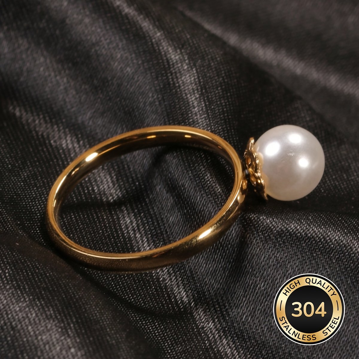 טבעת נירוסטה אלגנטית אחת מצופה זהב 18 קראט עם קריסטל נוצץ - מושלמת ללבוש יומיומי, חתונות ואירועים מיוחדים, מתנה אידיאלית לאם או לאישה, טבעת נישואין | עיצוב טבעת אלגנטי | טבעת נישואין עמידה, טבעות נישואין – תמונה 2