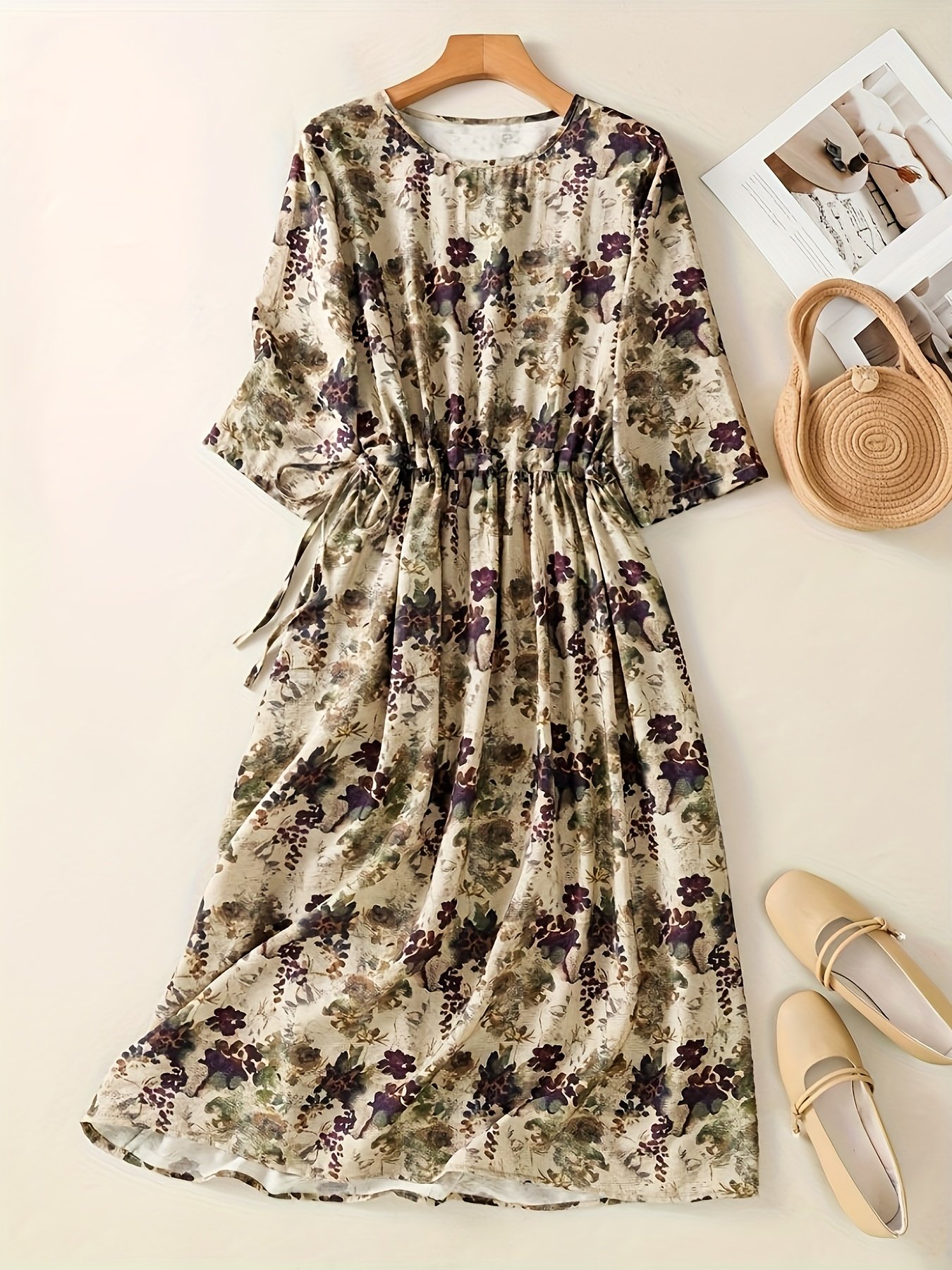 Vintage French dress for women with floral print and adjustable tie - light and smooth transparent long dress, machine washable, summer, casual to evening wear, chic dress, elegant event wear, elegant silhouette, breathable fabric, elegant style