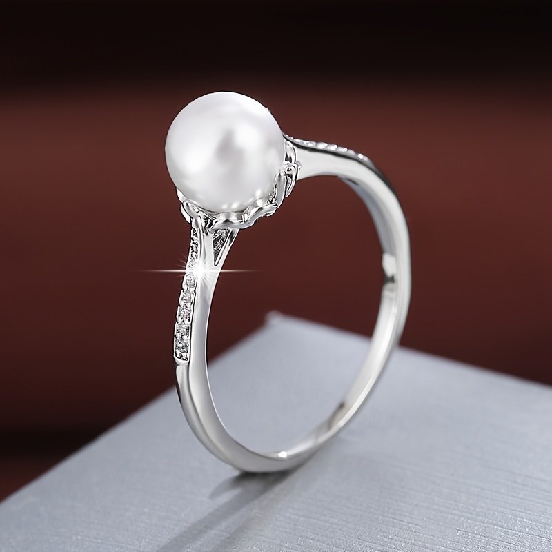 ⁦טבעת לנשים בעיצוב כדורי גיאומטרי 1 יחידות עם זירקוניה סינתטית ו-, מצופה זהב לבן תכשיטים מינימליסטיים אלגנטיים ללבוש יומיומי, מתנת חתונה, יום נישואין, יום הולדת - אביזר רב-תכליתי לכל השנה, קישוטי זירקוניה סינתטית, מתנת יום נישואין, אביזר מודרני, ציפוי איכותי, אביזר כלה⁩ – תמונה ⁦8⁩