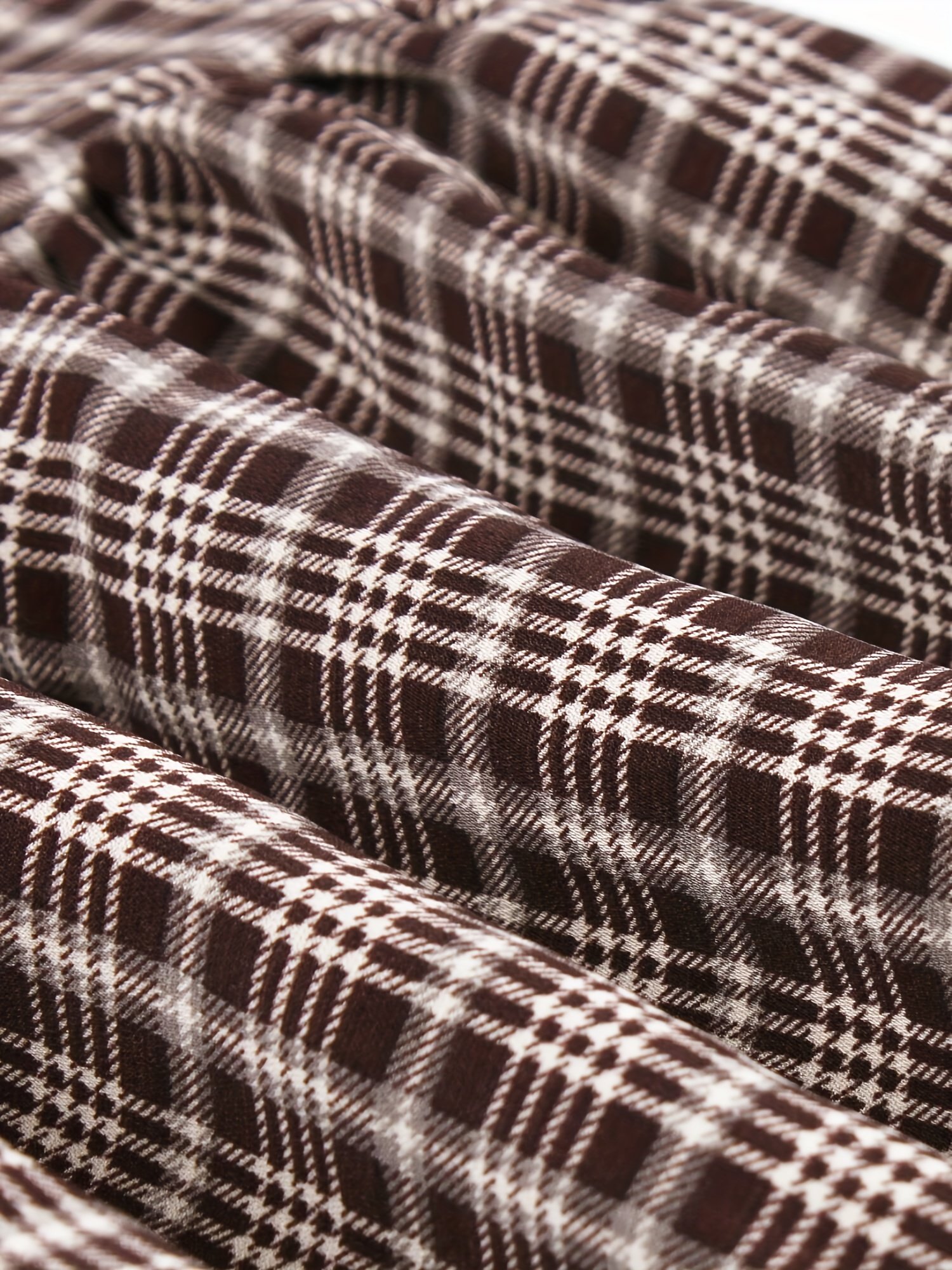 ⁦שמלת A-קו וינטג' לנשים עם הדפס חום ולבן - חצאית מתרחבת בגזרה גבוהה, שרוול עם צווארון עגול, ניתן לכביסה במכונה, ללבוש קז'ואל עד חצי רשמי כל העונה, שמלה מבד זורם⁩ – תמונה ⁦6⁩