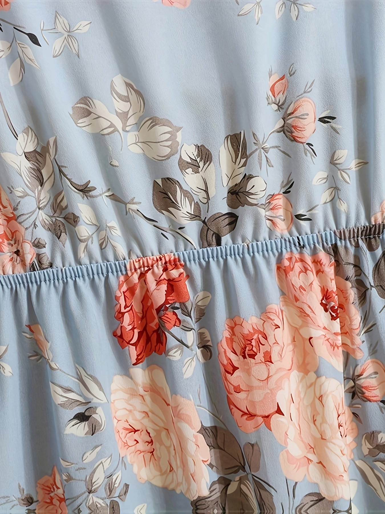 ⁦שמלת מסיבה אלגנטית לנשים עם הדפס פרחוני, שרוולים תפוחים וחגורת קשירה במותן - שרוולים ארוכים באורך הרצפה, ניתן לכביסה במכונה, לבוש רשמי באביב/סתיו, שמלה עם הדפס פרחוני, לבוש אביב-סתיו, בד רך⁩ – תמונה ⁦3⁩