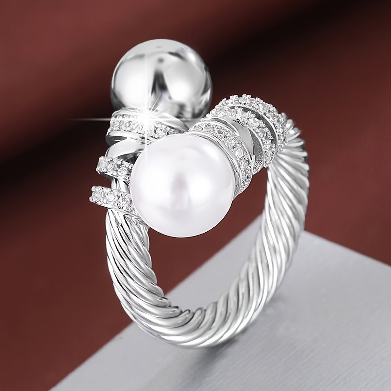 טבעת מתכווננת אלגנטית אחת לנשים עם עיצוב מעוות ונגיעות זירקוניה - טבעת פתוחה, מצופה זהב לבן, יומיומי ומתנה, כל העונות, טבעת מתנה | טבעת טבעת מעוותת | נגיעות זירקוניה, קישוט טבעת - Image 2