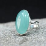 Large and elegant vintage-inspired oval stone ring - handmade, copper with imitation jade inlay, perfect for engagement, Mother's Day and everyday wear, ring for everyday wear | elegant design | copper plate